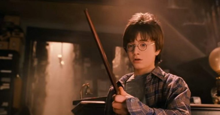 Kỷ Niệm 20 Năm Harry Potter - Những Người Bạn Ở Trường Phù Thủy Sẽ Hội Ngộ Vào Ngày Đầu Năm 2022