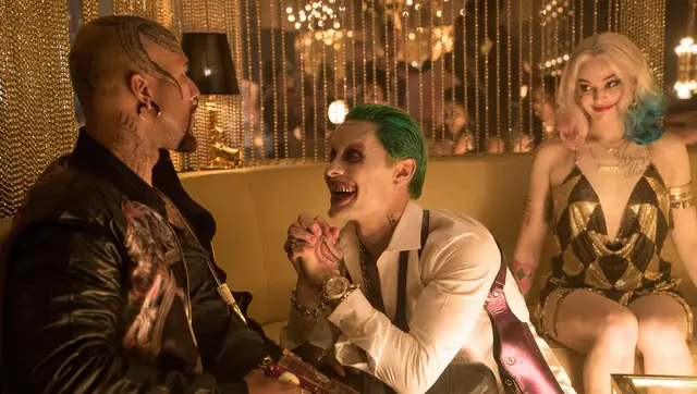 Harley Quinn cùng những người tình màn ảnh của nàng điên nữ, Joker không phải duy nhất - Ảnh 1.