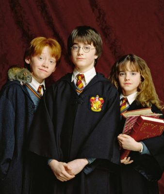 Giải mã sức hút mãnh liệt từ thương hiệu Harry Potter dù đã ra mắt cả 2 thập kỷ - Ảnh 1.
