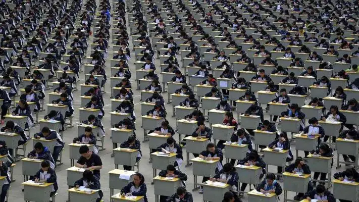Kỳ thi tuyển sinh đại học ở Trung Quốc được xem là 1 trong những kỳ thi khốc liệt nhất thế giới
