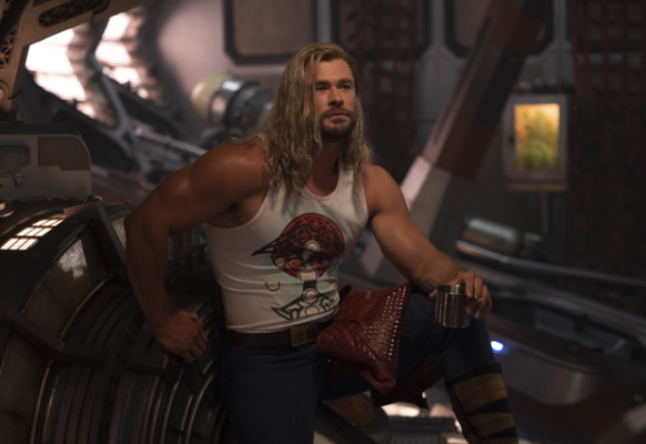 Thor - siêu anh hùng “dậy thì” thành công nhất MCU - Ảnh 1.