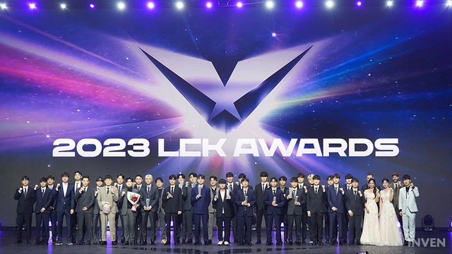 Sự kiện LCK Awards đánh dấu mùa giải 2023 của LCK chính thức kết thúc
