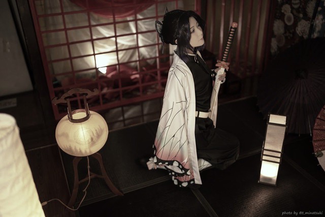 Ngắm loạt ảnh cosplay đẹp mắt của nữ thần 18+ Yui Hatano vào vai Trùng Trụ trong Kimetsu no Yaiba - Ảnh 3.