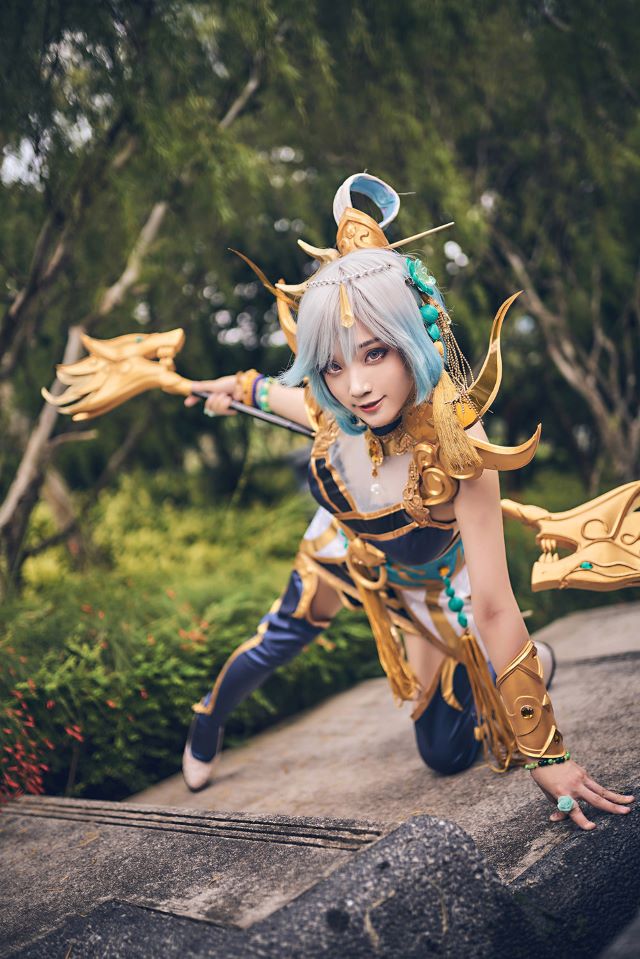 1681681526Cosplay Lux 3
