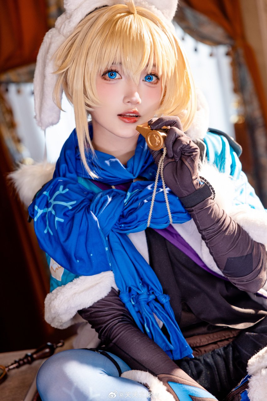Chiêm ngưỡng bộ ảnh cosplay Lynx trong Honkai: Star Rail