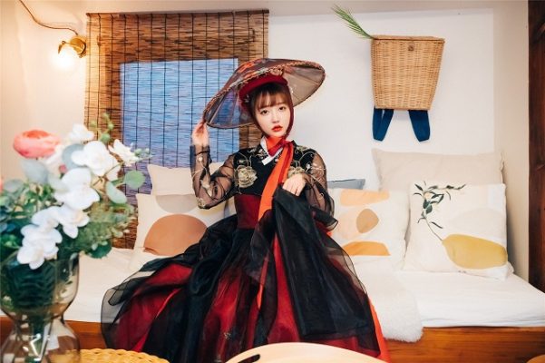 Phát hoảng với màn Cosplay trang phục cổ trang Hàn Quốc