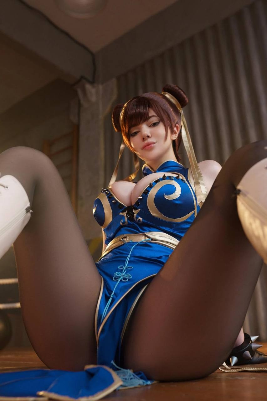 cosplay chun li trong street fighter 6 khien nguoi xem muon choi ngay trong game 20231116094745