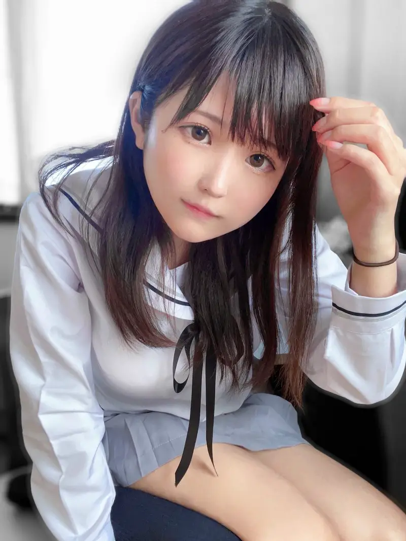 Cosplay trang phục nữ sinh, hot girl Nhật Bản gây hoang mang với màn hóa thân cực đỉnh - P2