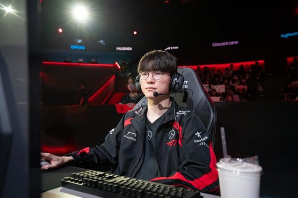 Faker và các đồng đội phải chuẩn bị nhiều đối sách cho vòng playoffs sắp tới