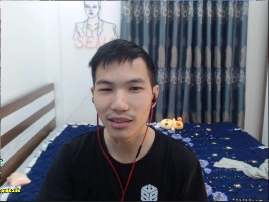 Tú Sena là một trong những nhân vật tai tiếng bậc nhất làng LMHT Việt và streamer Việt nói chung