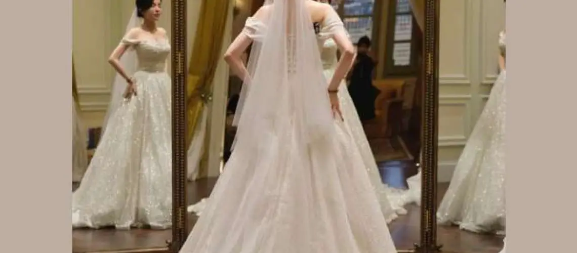 Bức ảnh thử váy cưới của Lily nhanh chóng thu hút được hàng nghìn lượt tương tác chỉ sau một thời gian ngắn.